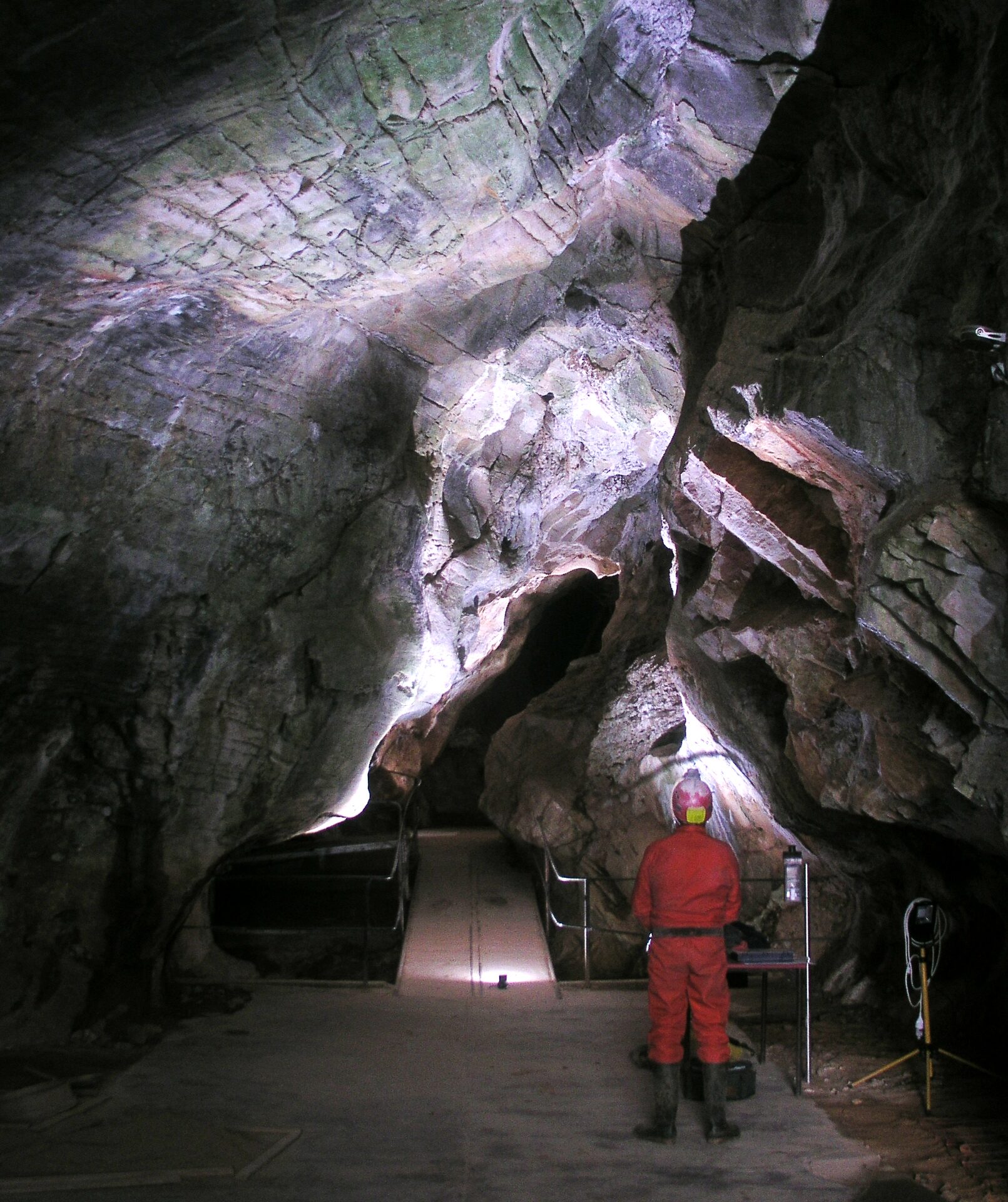 Grottes d'Azé
